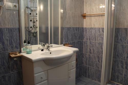 Kúpeľňa v ubytovaní Apartamentos Los Gemelos