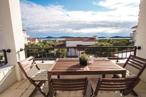 Apartment in Vodice with terrace, air conditioning, WiFi, dishwasher, Pool 4932-4