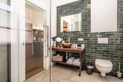 Vonios kambarys apgyvendinimo įstaigoje Stammhaus - Premium Residences
