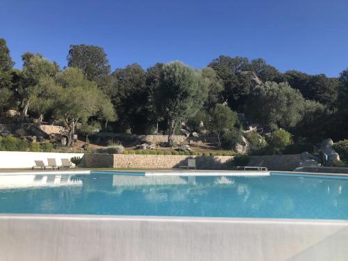 Domaine Arca T2 neuf standing piscine tennis