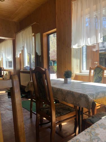 Фотография из галереи Садиба Диво Квітка в Татарове