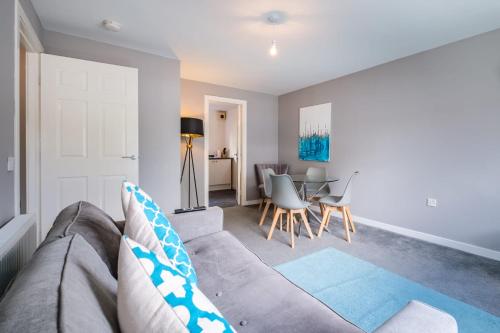Monicas Apartment - Modern 2 bedroom - Coatbridge