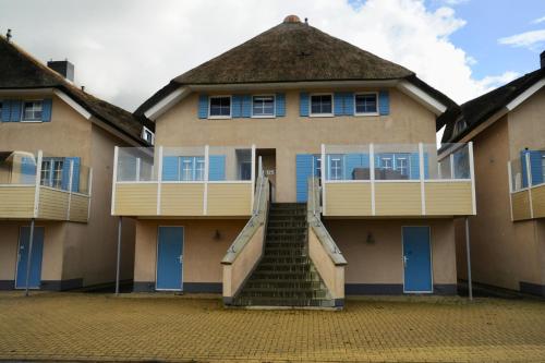 Billede fra billedgalleriet på Peaceful boathouse located in a water activity-rich area i Stavoren