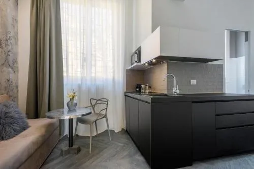 Mysuiteshome Apartments photo 25