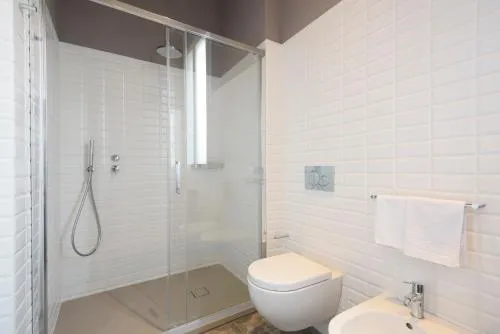 Mysuiteshome Apartments photo 26