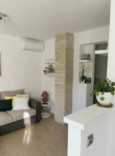 Kenzo apartment