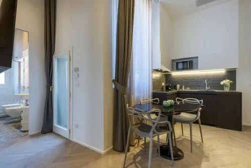 Mysuiteshome Apartments photo 45