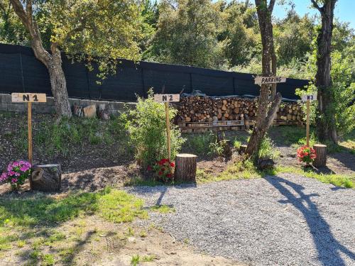 Κήπος έξω από το Gîtes A Gravona