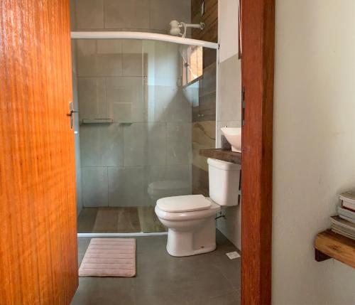 A bathroom at Casa Cambuí Hospedagem Rural