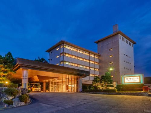 Gallery image of Yukai Resort Premium Yamanaka Grand Hotel in Kaga