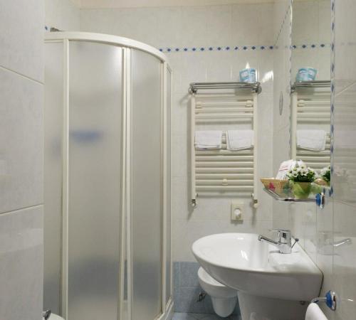 Un baño de Hotel St Pierre