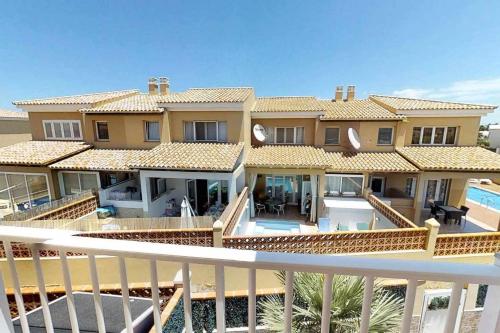 Anju villas, VILLA AT 100 METERS FAR OF THE BEACH