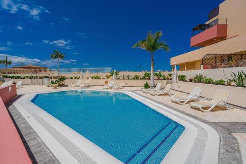 Terrazas del Duque II apartment