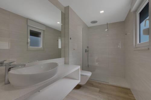 Kylpyhuone majoituspaikassa Villa Prestige