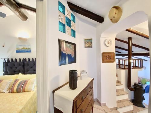 Imagen de la galería de holidaycasa Gio - in centro vista mare, en Sperlonga