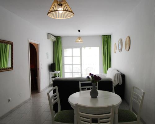 CARIHUELA BEACH apartment, 2nd line