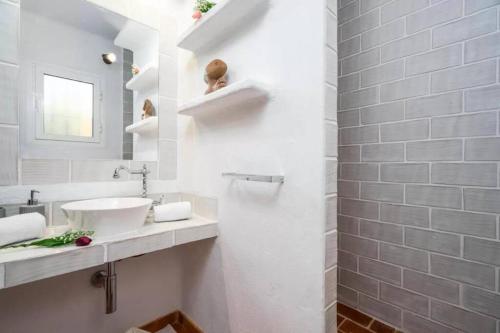Ванна кімната в 4 persoons bungalow met gemeenschappelijk zwembad