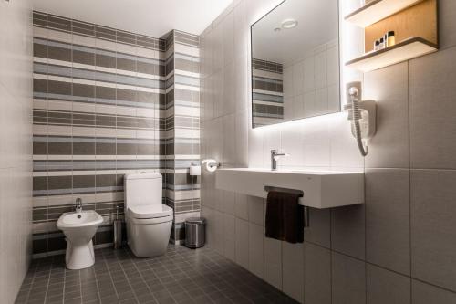 Un baño de Johan Design & SPA Hotel
