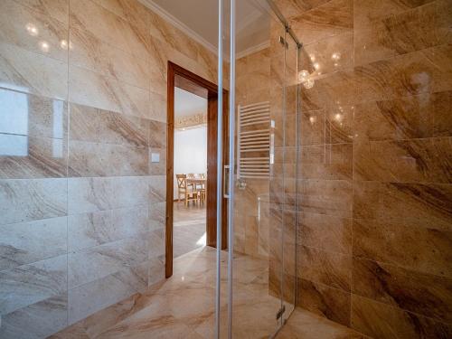 Ένα μπάνιο στο Tatrzańska Kryjówka Premium Chalets Zakopane