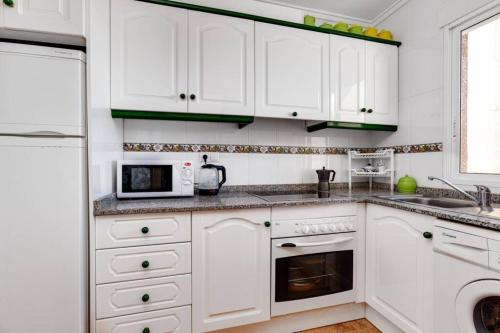 Apartment Ramon Gallud 204
