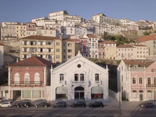 Γενική άποψη της πόλης Κοΐμπρα ή θέα της πόλης από  αυτό το ξενοδοχείο