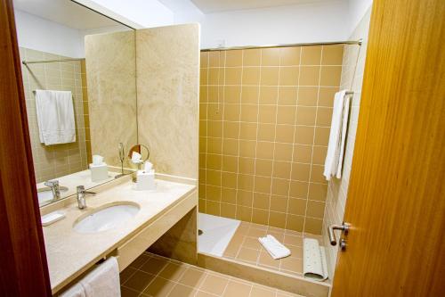 Ένα μπάνιο στο Luna Arcos Hotel Nature & Wellness