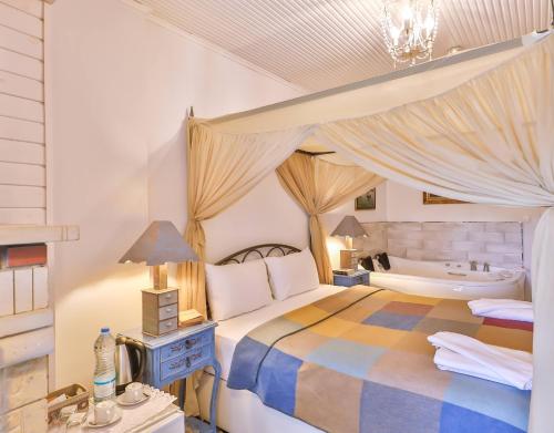 Katil atau katil-katil dalam bilik di Park Mandalin Hotel - Adult only