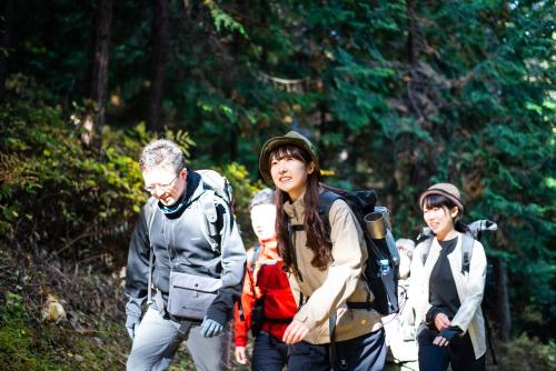 Hosté ubytování アウトドアコミュニティロッジ gosen～山梨の老舗アウトドアショップ ELKから生まれたロッジ～