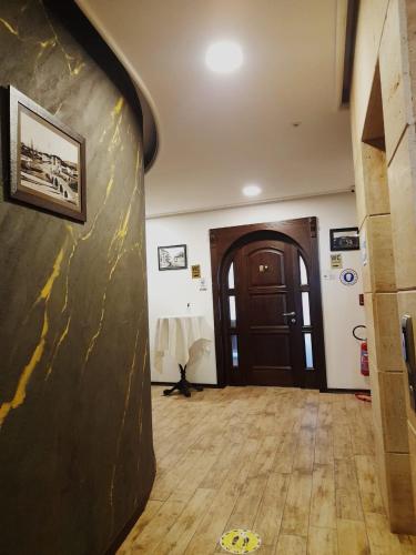 Galería fotográfica de Hotel Happy en Gjakove