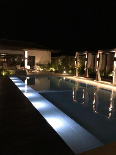 Bazén v ubytování Hotel Aretê nebo v jeho okolí