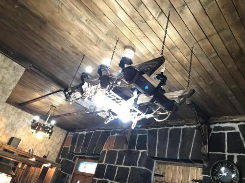  Old Gyumri Guest House / Հին Գյումրի հյուրատուն -  Room  picture :   Tea/Coffee maker    Shower    Safety deposit box                           