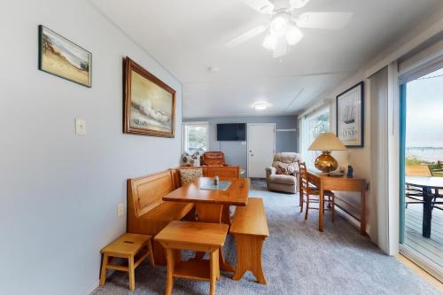 Gray Goose Beach Cottage – Photos 4