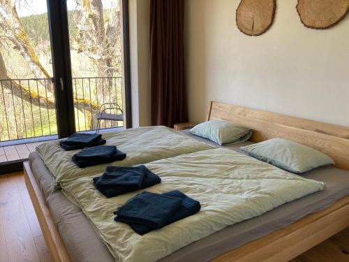 Posteľ alebo postele v izbe v ubytovaní Apartmán U Kola na Brčálníku
