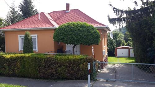 Budova, v ktorej sa vila nachádza