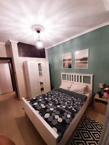 Sweet Apartment
