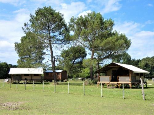Gîte Saint-Julien-en-Born, 3 pièces, 5 personnes - FR-1-360-577