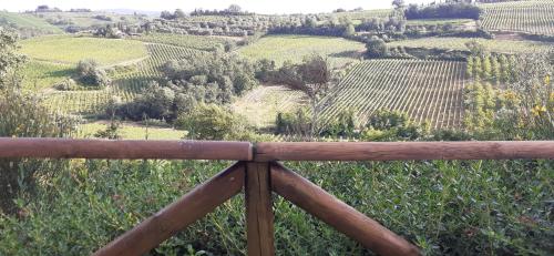 Gallery image of AGRITURISMO IL PINO - APPARTAMENTO CIPRESSO in Gambassi Terme