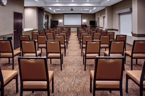 Kawasan bisnes dan/atau bilik persidangan di Hyatt House Atlanta Cobb Galleria