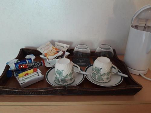 Kemudahan buat kopi dan teh di Gowanbrae Bed and Breakfast
