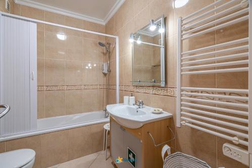 Bilik mandi di Vila da Praia - Apartamento Viva Local