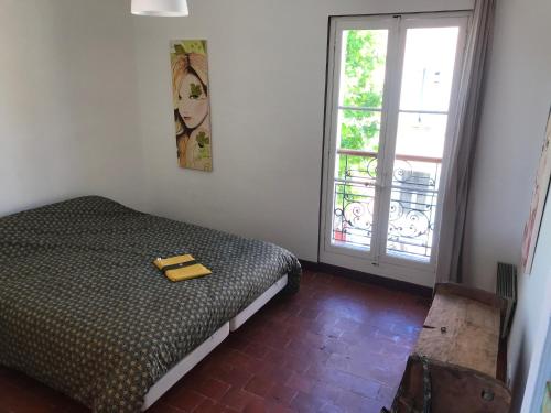 Ein Bett oder Betten in einem Zimmer der Unterkunft Mirabel