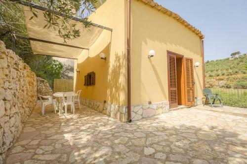 Gallery image of Holiday home Enrico Casa Olea in Castellammare del Golfo