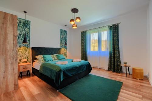 Posteľ alebo postele v izbe v ubytovaní Dom w Milówce - Apartamenty na Kowolu