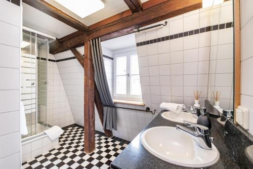 Koupelna v ubytování Gästehaus am Storchenturm