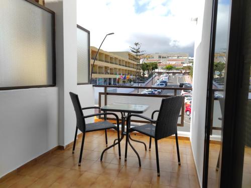 Best location Playa Las Vistas. Los Cristianos. Wifi.