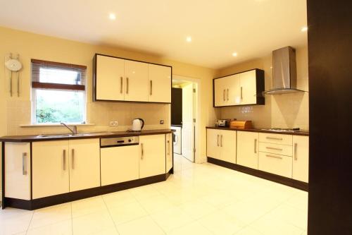 Gallery image of Ardmullen Walnut 3 Bed Holiday Home in Kenmare
