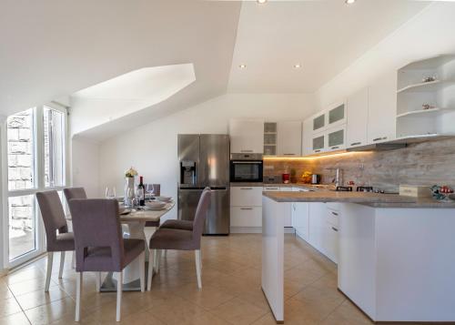 Apartments Ines