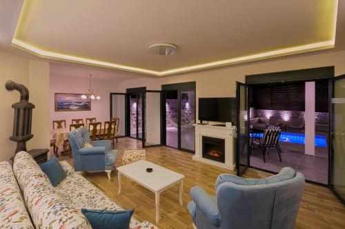 Villa Latina 2 photo 3