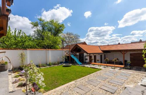 Zahrada ubytování BB Apartman