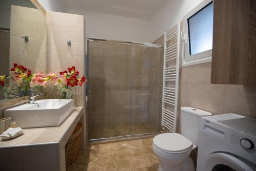Ένα μπάνιο στο Liovore Apartments